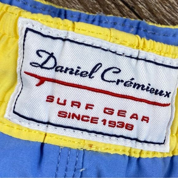 Daniel Cremieux Swim Trunks Men XL Yellow Blue Sharks Drawstring Mesh Brief 16” - Picture 7 of 11
